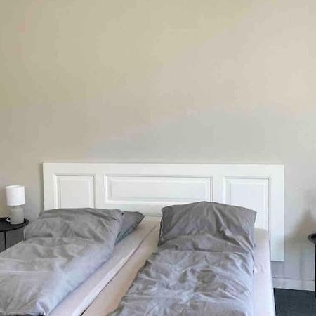 Cozy 4-Bedroom Apartment Aalborg Eksteriør billede